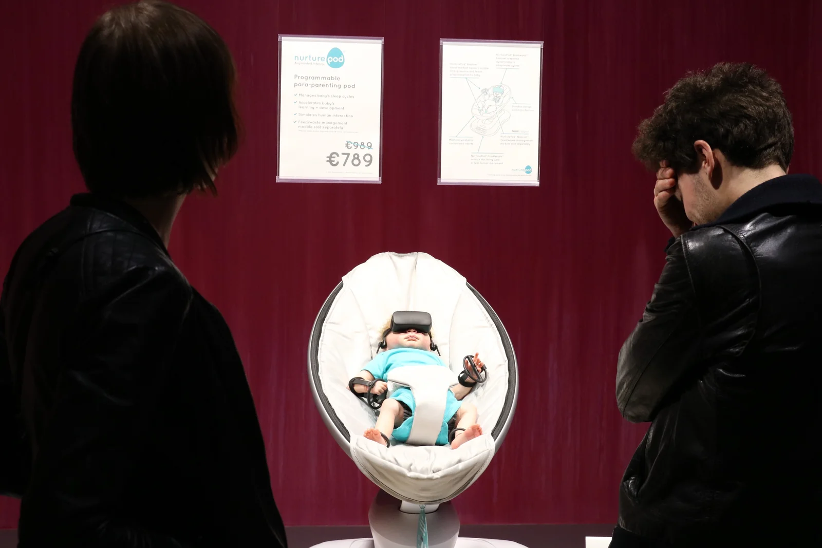 Ces robots nous dévoilent les 3 principes de base pour endormir ton bébé