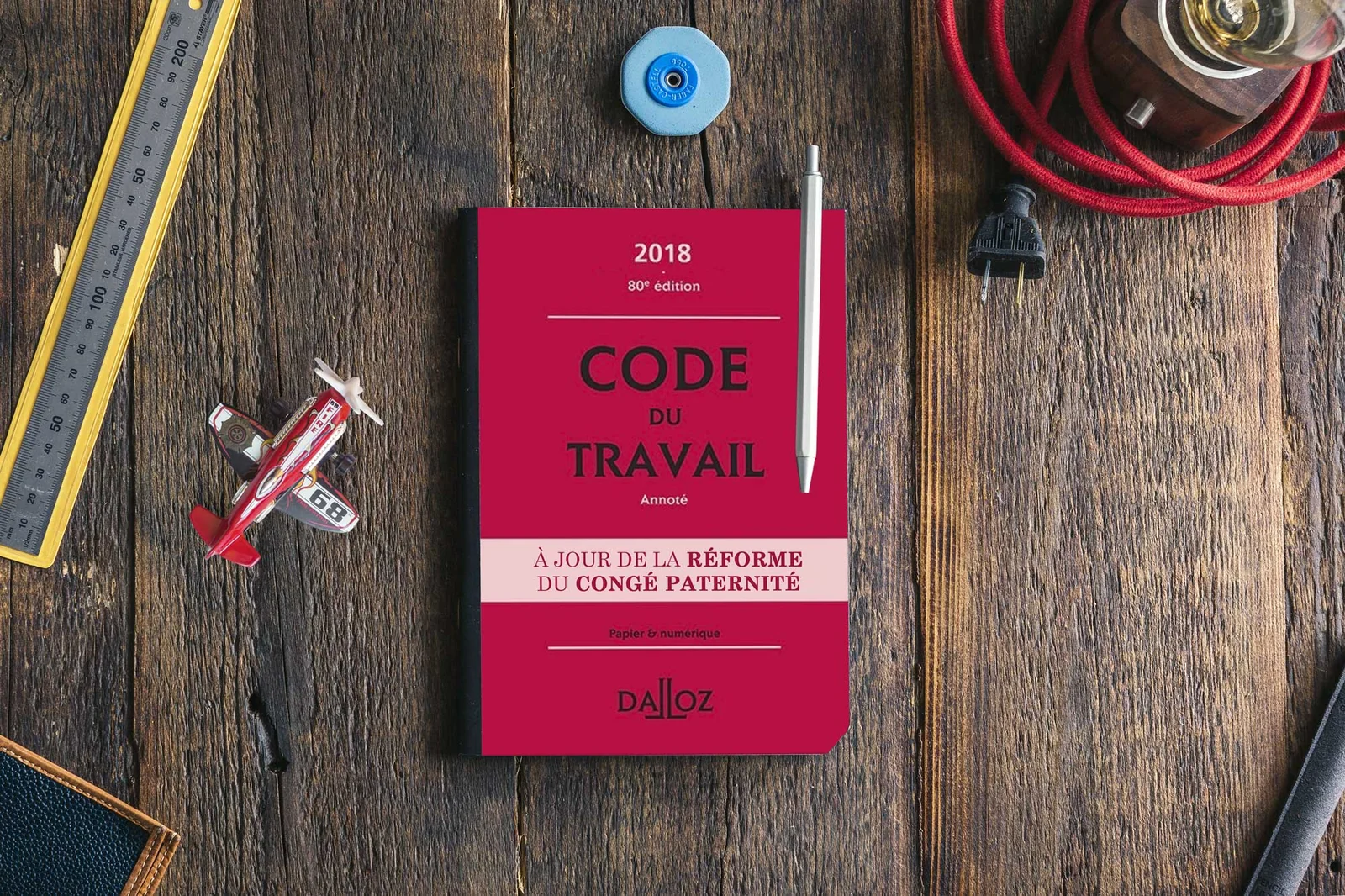 dalloz code du travail congé paternité